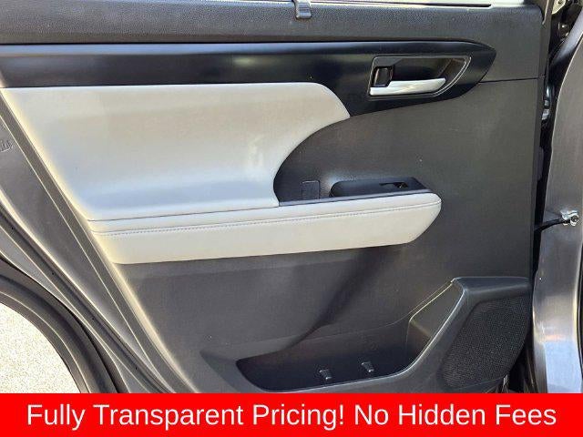 2023 Toyota Highlander XLE