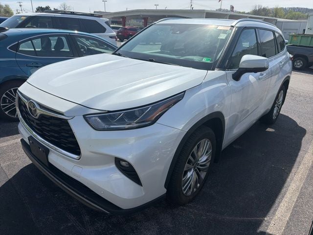 2023 Toyota Highlander Platinum