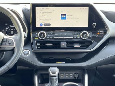 2023 Toyota Highlander Platinum