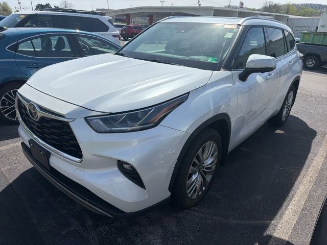 2023 Toyota Highlander Platinum