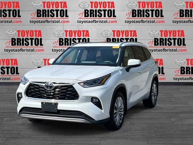 2023 Toyota Highlander Platinum