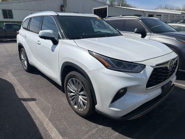 2023 Toyota Highlander Platinum