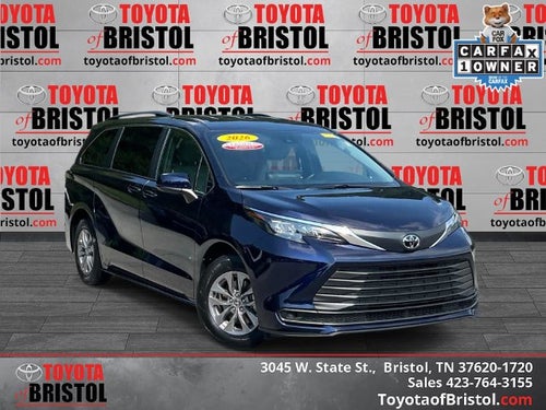 2026 Toyota Sienna LE 8 Passenger