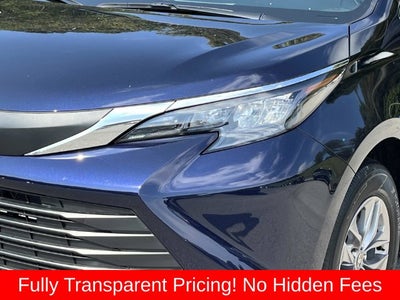 2026 Toyota Sienna LE 8 Passenger