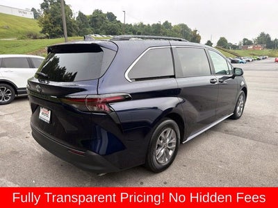 2026 Toyota Sienna LE 8 Passenger