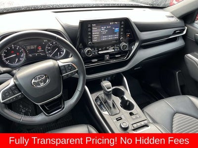 2022 Toyota Highlander XSE