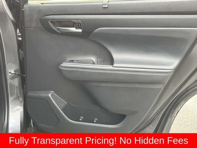 2022 Toyota Highlander XSE