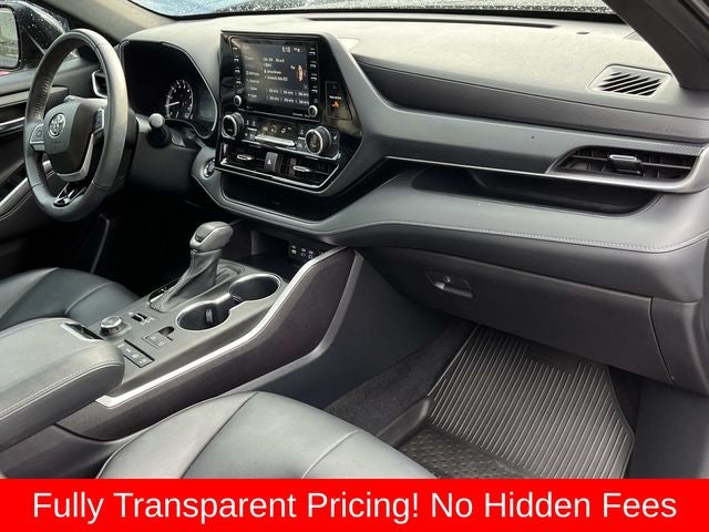 2022 Toyota Highlander XSE