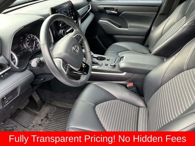 2022 Toyota Highlander XSE