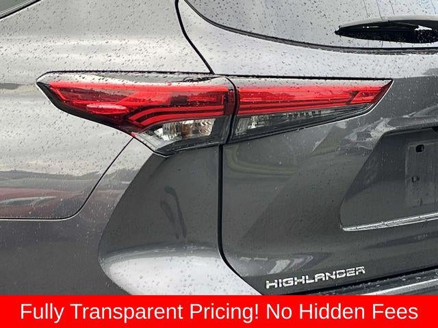 2022 Toyota Highlander XSE