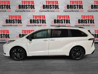 2022 Toyota Sienna XSE 7 Passenger