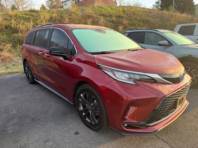 2023 Toyota Sienna XSE