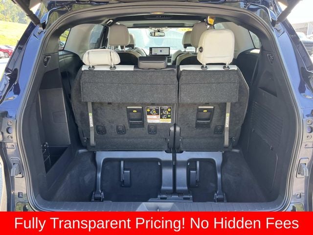2025 Toyota Sienna XSE 7 Passenger