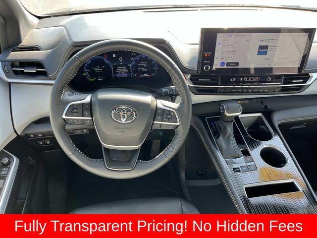 2025 Toyota Sienna XSE 7 Passenger