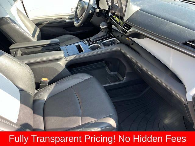 2025 Toyota Sienna XSE 7 Passenger