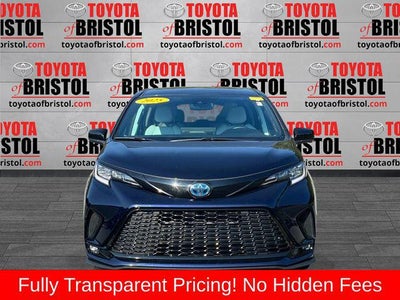 2025 Toyota Sienna XSE 7 Passenger