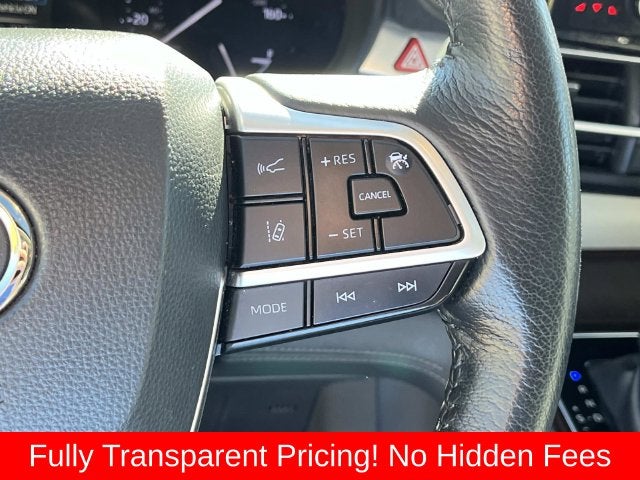 2022 Toyota Sienna XLE 8 Passenger