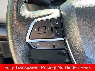 2022 Toyota Sienna XLE 8 Passenger