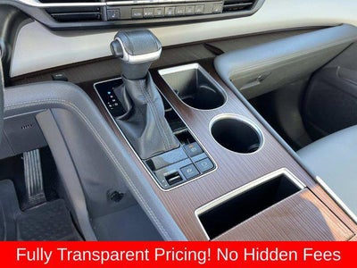 2022 Toyota Sienna XLE 8 Passenger