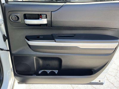 2018 Toyota Tundra SR5