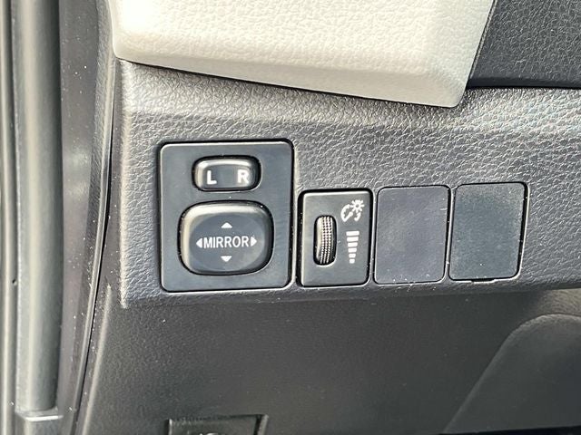 2016 Toyota Corolla LE Plus