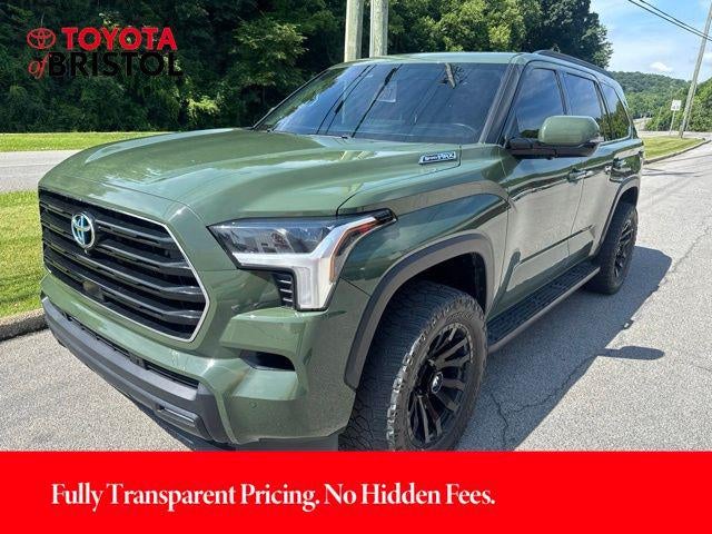 2023 Toyota Sequoia SR5 TRD OFF-ROAD PACKAGE