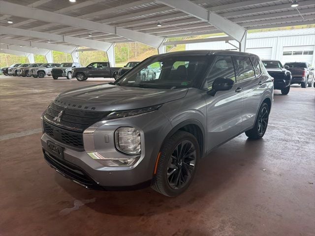 2024 Mitsubishi Outlander SE Black Edition