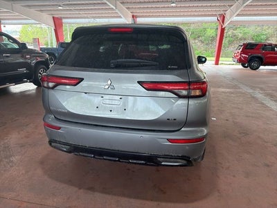 2024 Mitsubishi Outlander SE Black Edition