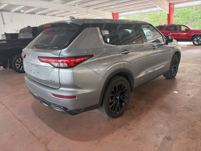 2024 Mitsubishi Outlander SE Black Edition