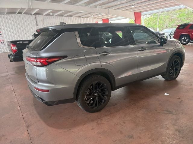 2024 Mitsubishi Outlander SE Black Edition