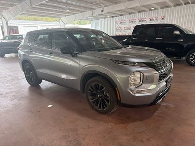 2024 Mitsubishi Outlander SE Black Edition