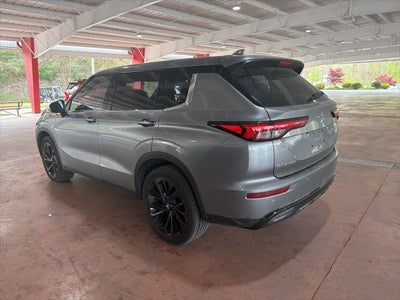 2024 Mitsubishi Outlander SE Black Edition