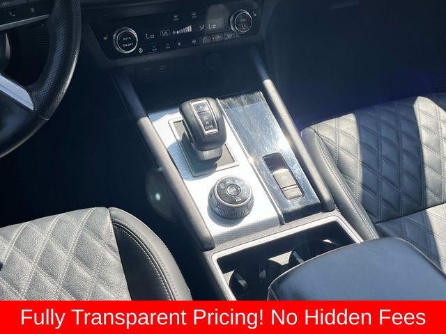 2024 Mitsubishi Outlander SEL Black Edition