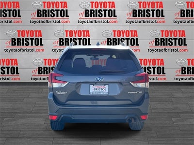 2022 Subaru Forester Premium