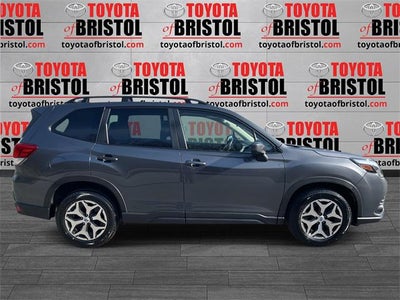 2022 Subaru Forester Premium