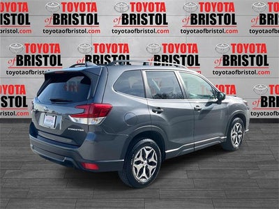 2022 Subaru Forester Premium