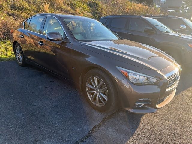 2014 INFINITI Q50 Premium