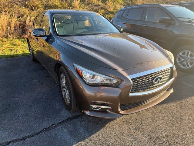 2014 INFINITI Q50 Premium