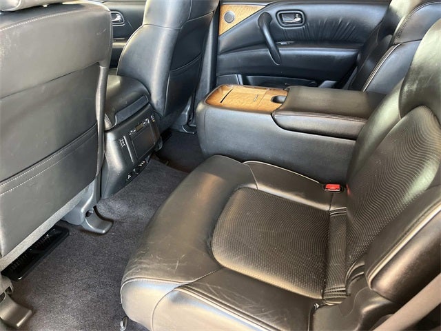 2013 INFINITI QX56 Base