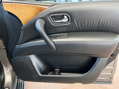 2013 INFINITI QX56 Base