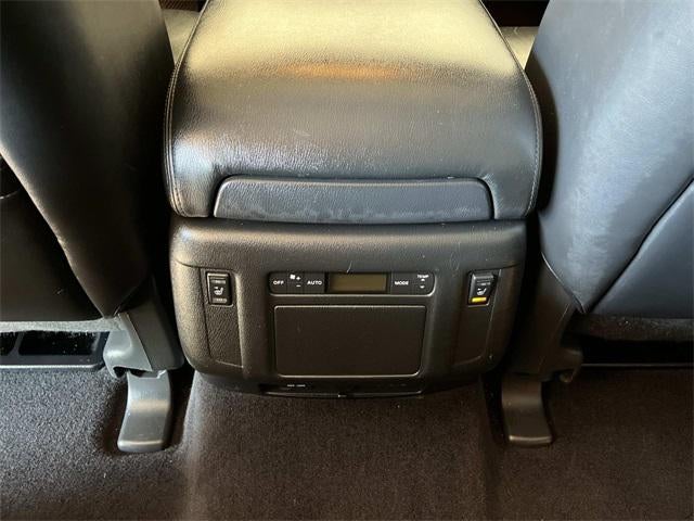 2013 INFINITI QX56 Base