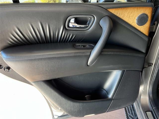 2013 INFINITI QX56 Base