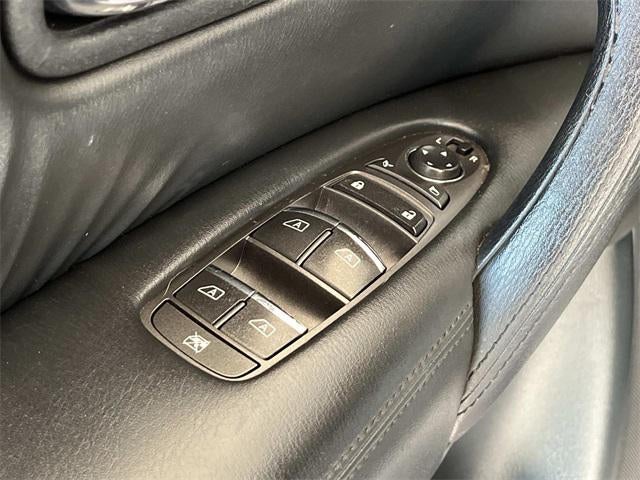 2013 INFINITI QX56 Base