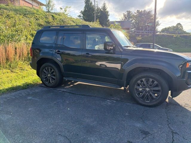 2024 Toyota Land Cruiser Base