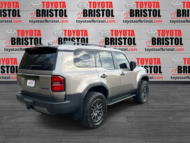 2025 Toyota Land Cruiser Base PREMIUM PACKAGE