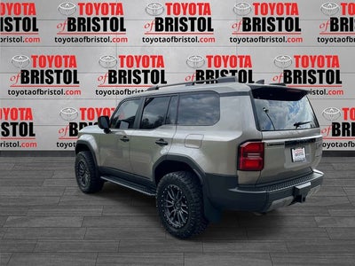 2025 Toyota Land Cruiser Base PREMIUM PACKAGE