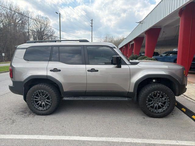 2025 Toyota Land Cruiser Base PREMIUM PACKAGE