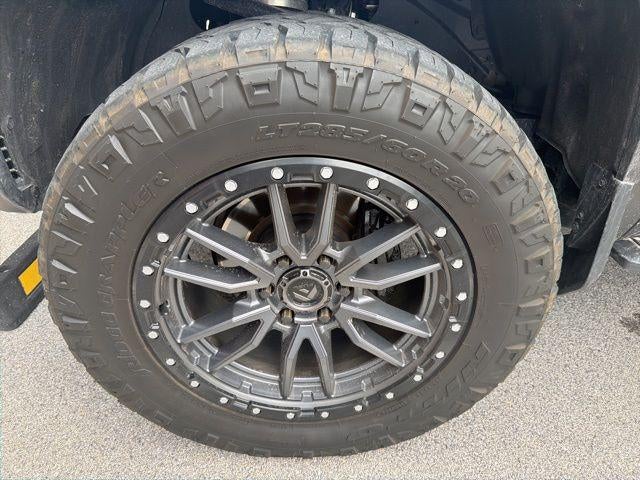 2025 Toyota Land Cruiser Base PREMIUM PACKAGE