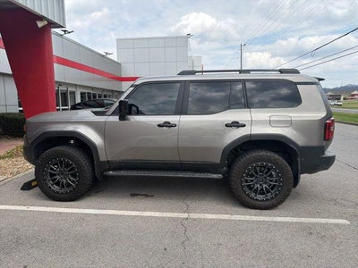 2025 Toyota Land Cruiser Base PREMIUM PACKAGE