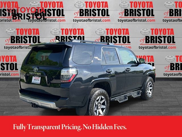 2022 Toyota 4Runner TRD Off-Road